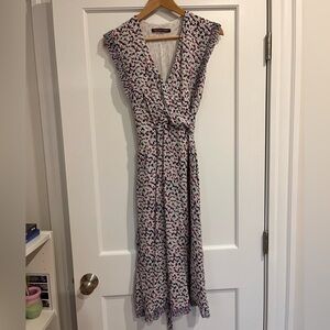 Comptoir des cotonniers Silk dress size 36 (US4) with blue and pink pattern